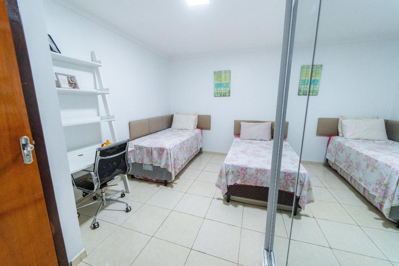Ap 85M2 , 2Qts Com Suite , Estacionamento, Cozinha Completa , Wi-Fi 500Mb , Jr Catito Brasília Eksteriør bilde
